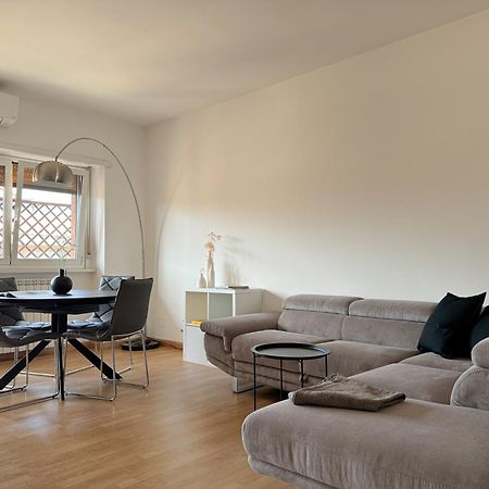 Lumen House - Attico Con Suite Rome Exterior photo